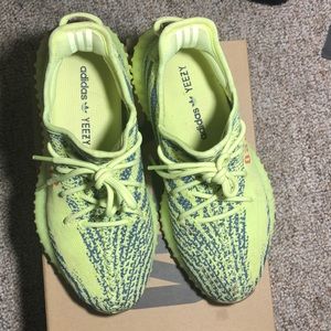 Lime green yeezy boost 350